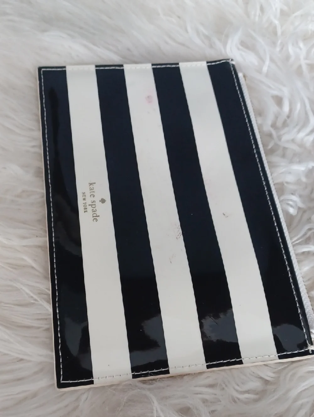 Kate Spade Pouch
